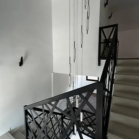 Hotel Pensiunea Berzasca