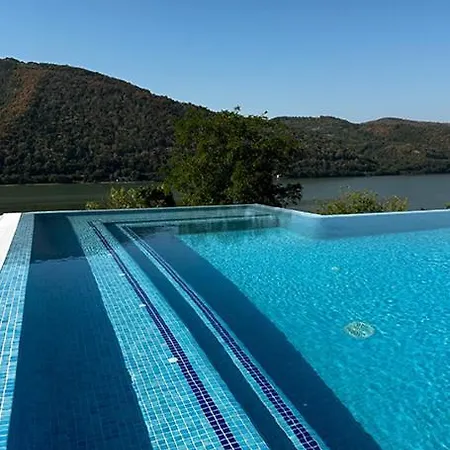 Pensiunea 4* Berzasca